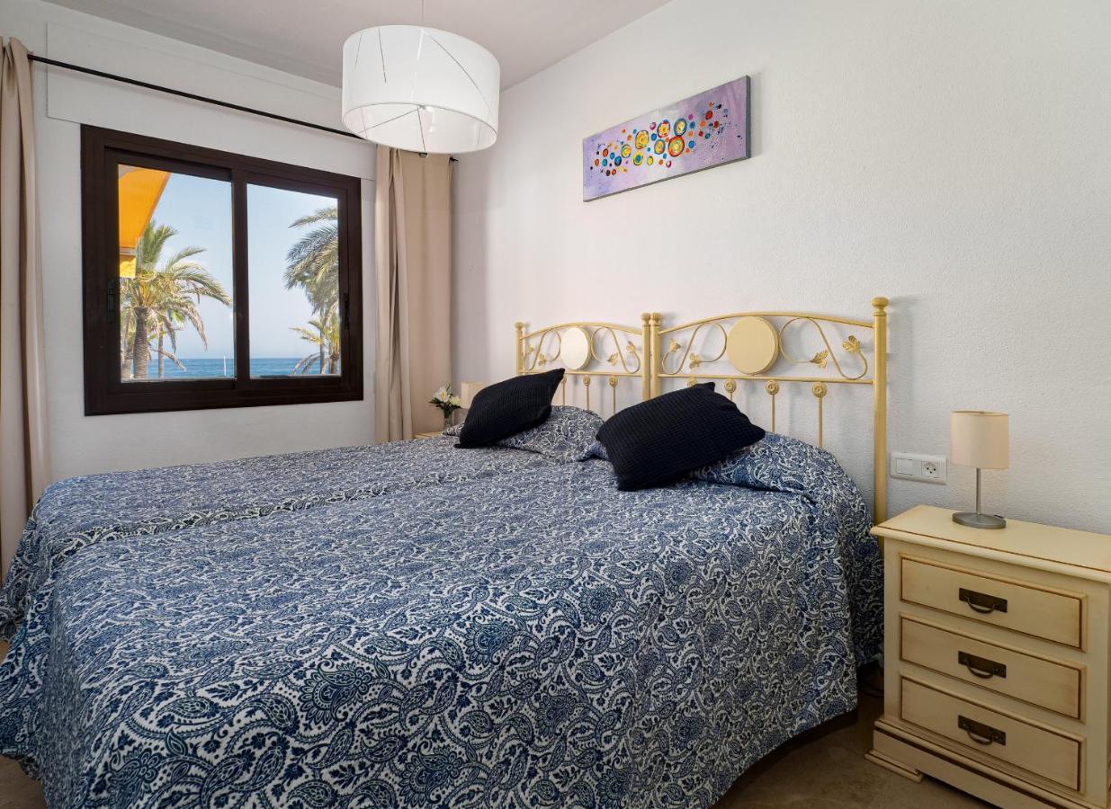 Frontline Beach Apartment Marina Real 5009 Manilva Bagian luar foto