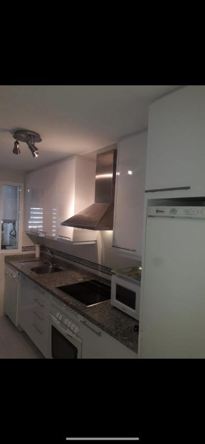 Frontline Beach Apartment Marina Real 5009 Manilva Bagian luar foto